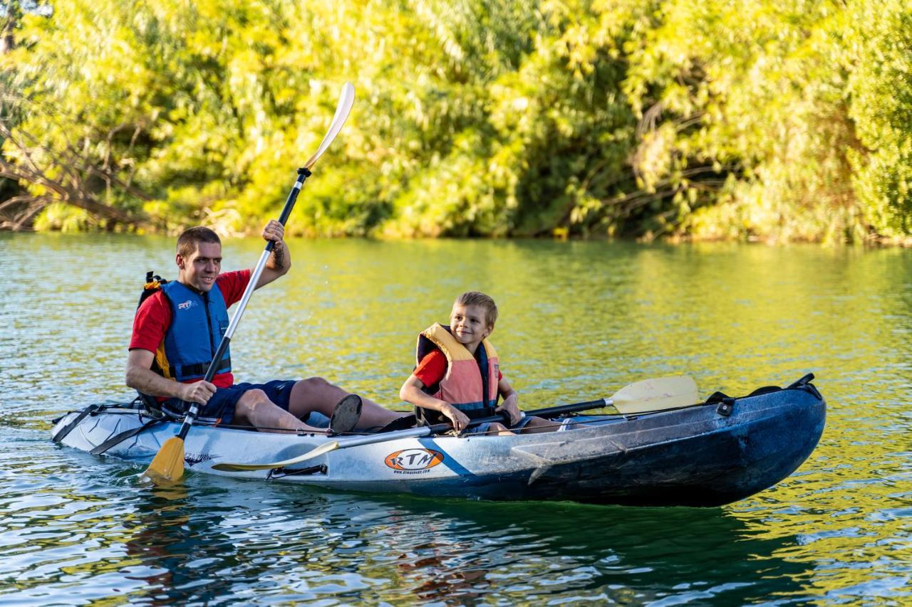 Camping Maeva Respire Ecolodge L'Etoile D'Argens Frejus Luaran gambar